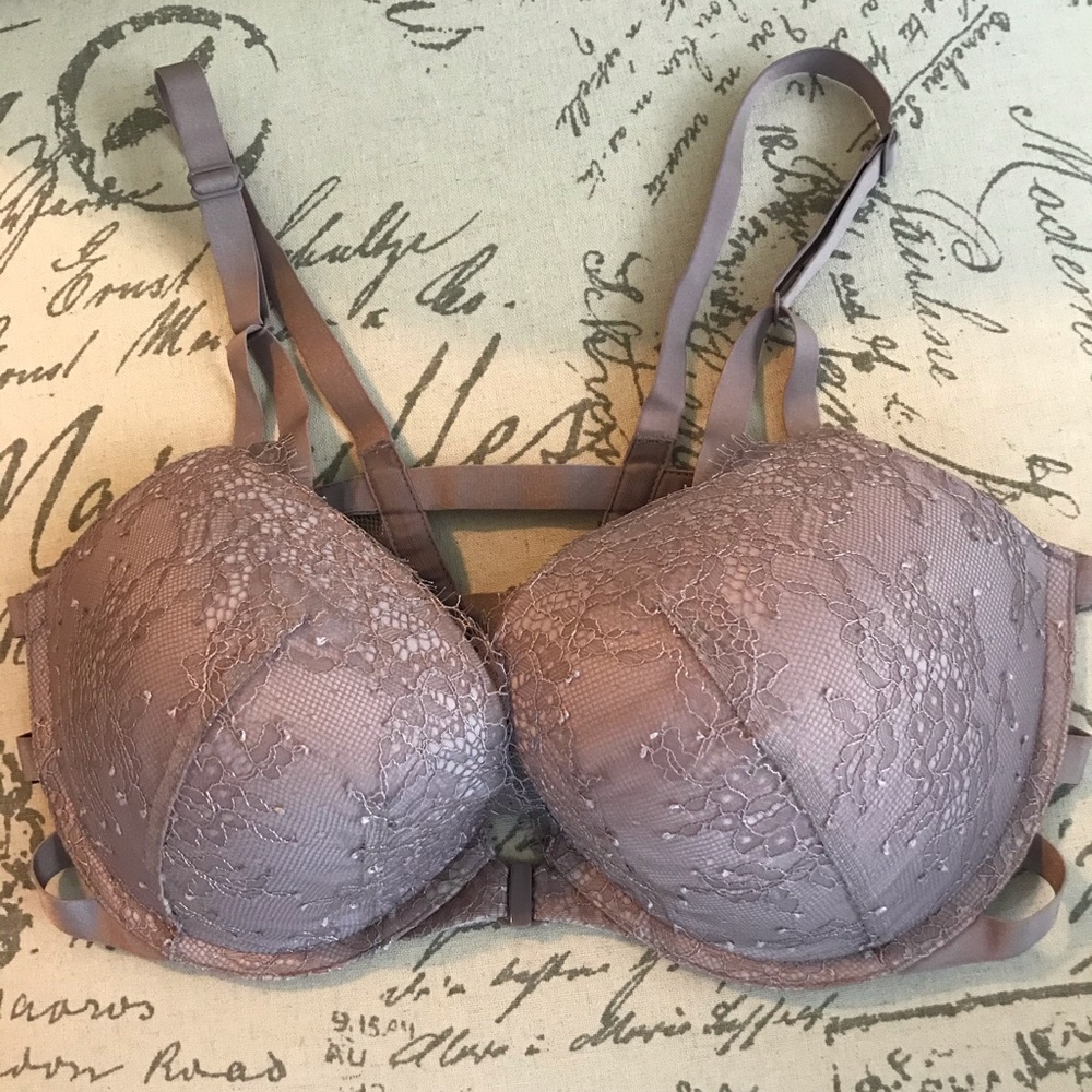 Sexy Victoria Secret Strappy back bra